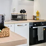 Apartment Le Champenois - Charme Centre-ville & Netflix *