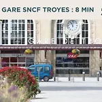 Le Champenois - Charme Centre-ville & Netflix Troyes