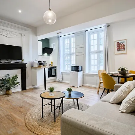 Appartement Le Champenois - Charme Centre-ville & Netflix *