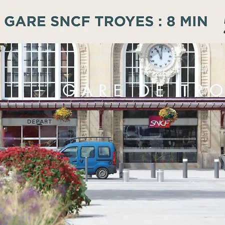 Le Champenois - Charme Centre-ville & Netflix Troyes