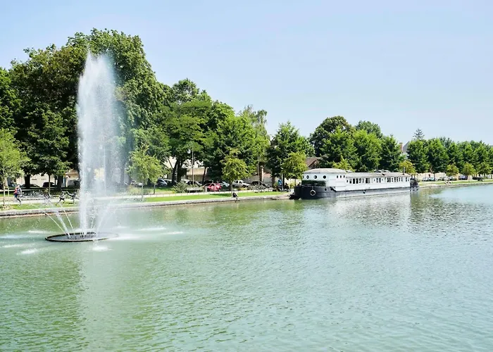 Le Champenois - 3 - Equipe Coeur De - Climatisation - Netflix Troyes