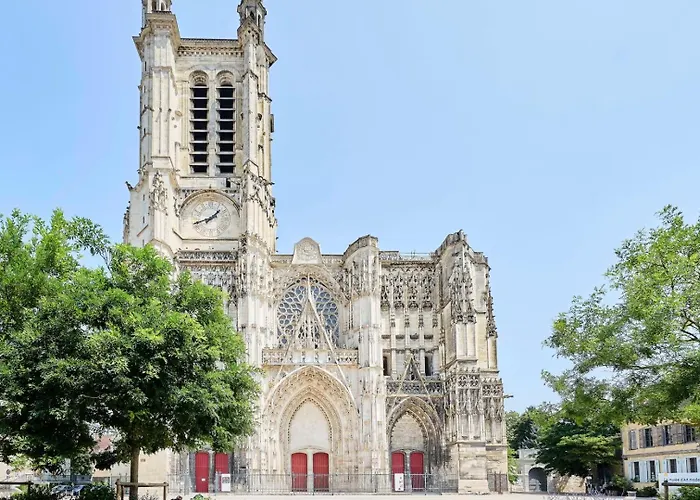 Le Champenois - 3 - Equipe Coeur De - Climatisation - Netflix Appartement